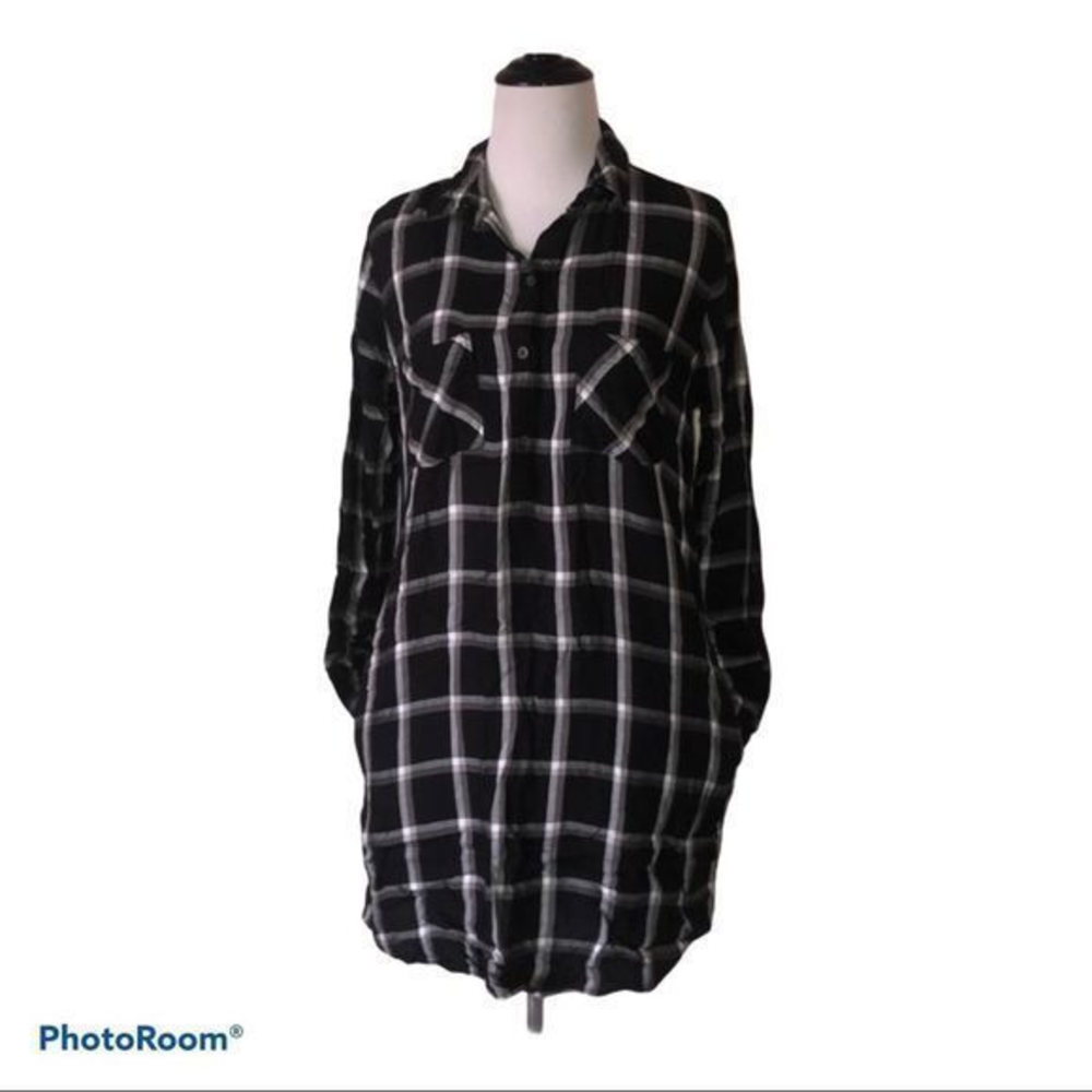 5/$30 🎈 SO medium plaid button down shirt dress